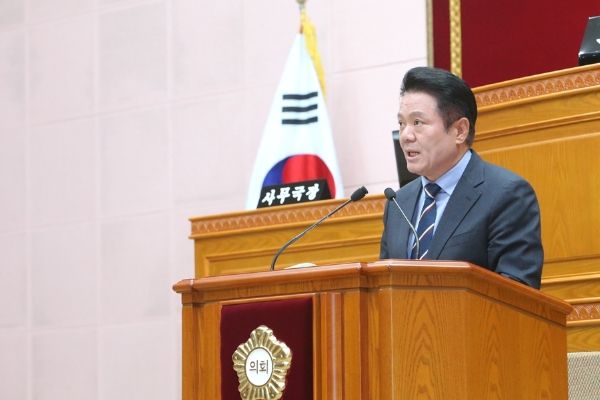 최대호 안양시장 의회 시정연설 “경부선 지하화 등 시민과 함께 미래 개척”