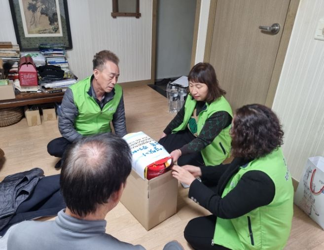 광주시 도척면 지역사회보장협의체, 설맞이 행복 꾸러미 전달