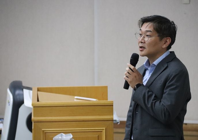 용인도시공사 임직원 대상 공공분양주택 리츠 개발 방식 특강 진행