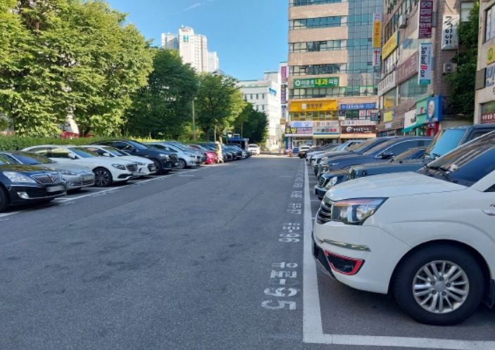 철산상업 노상주차장