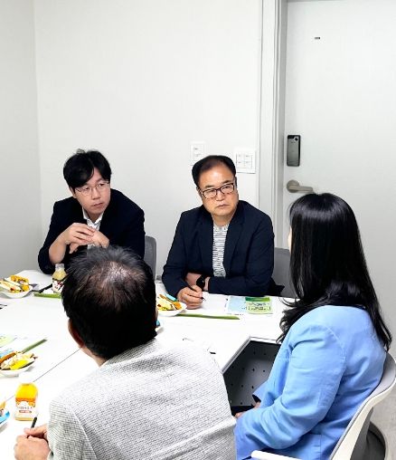 광주시의회 의원 일동, ‘한국법무보호복지공단 건축행위 반대 촉구’성명서 전달