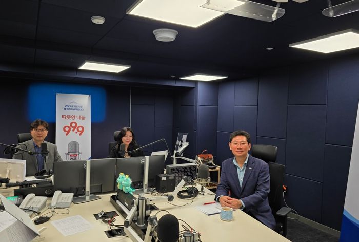이상일 용인특례시장이 27일 OBS 라디오에 출연했다