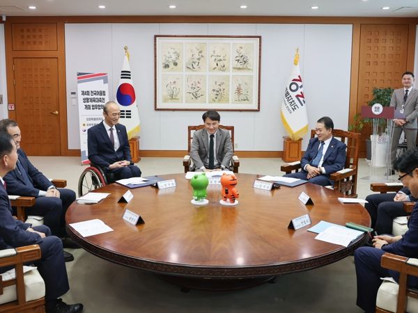 강원도·대한장애인체육회·도의회, 제4회 전국어울림생활체육대축전 성공개최를 위한 협약 맺어