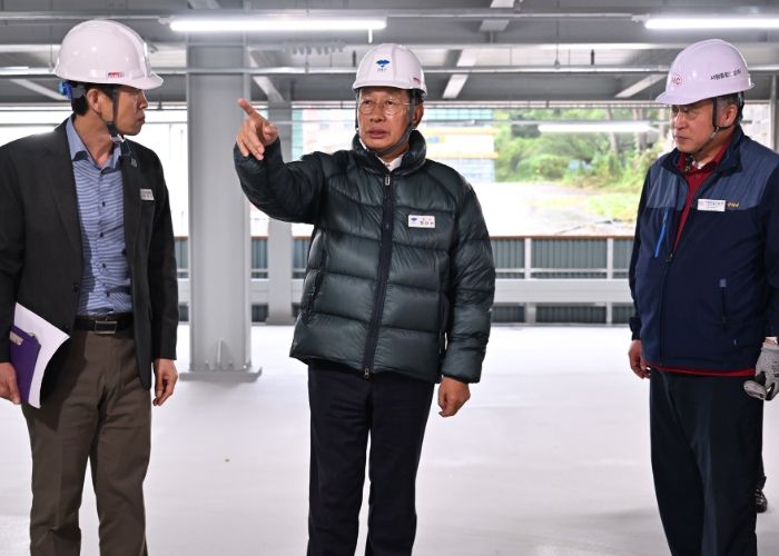 전진선 군수, 양평읍 주차타워 신축공사 현장 점검