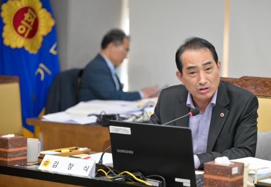 경기도의회 김창식 부위원장, 무허가축사 적법화 지연 문제와 경기도 차원의 대책 마련 촉구