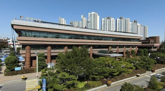 시청 전경