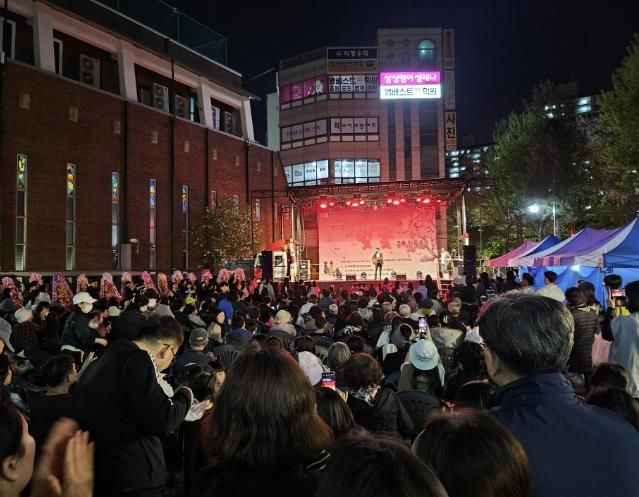 지난해 열린 정평천 벚꽃 문화민속축제 모습