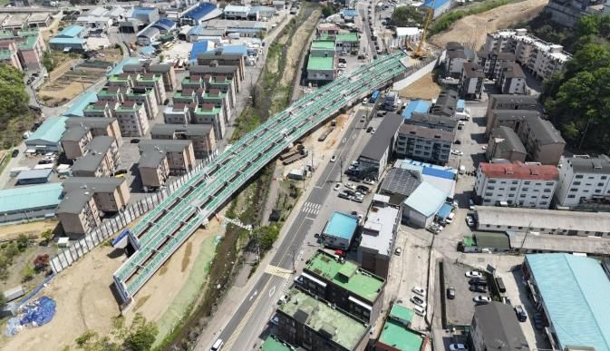광주시, 성남~광주간 도로 확․포장 공사 2공구 교량 거더 거치 작업 완료