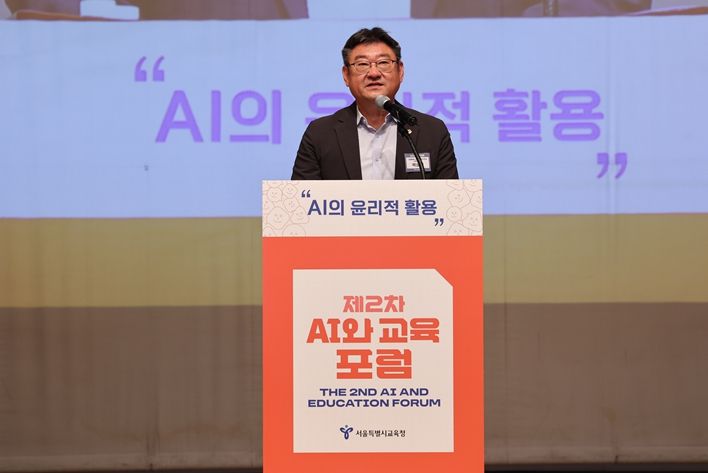 축사하는 박상혁 교육위원장