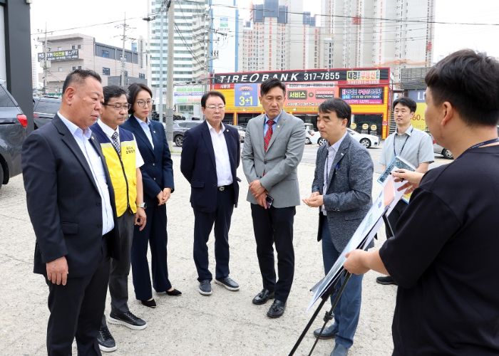 시흥시의회 도시환경위원회, 행정사무감사 현지 확인… 꼼꼼히 살펴