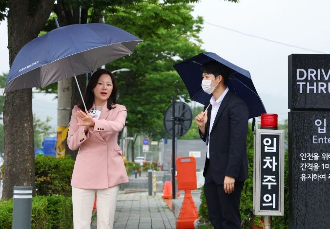 윤영희 서울시의원 스타벅스세곡DT점 방문