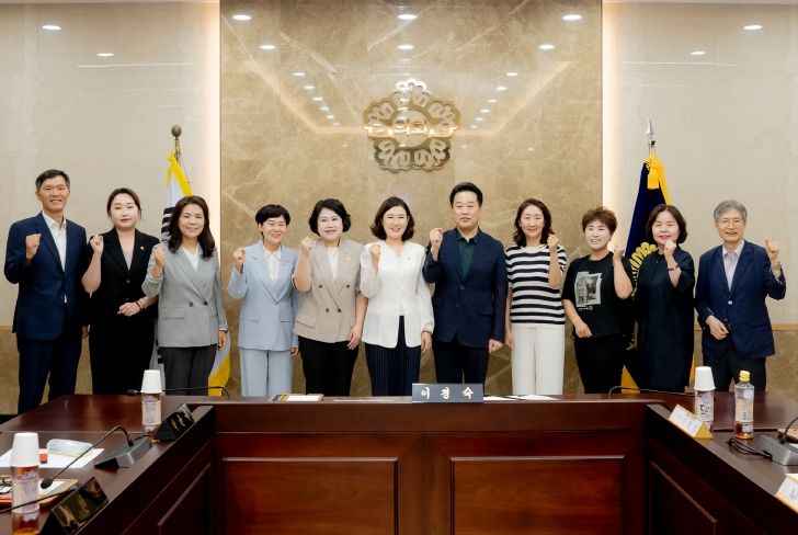 남양주시의회 복지환경위원회, 남양주시약사회와 간담회 개최