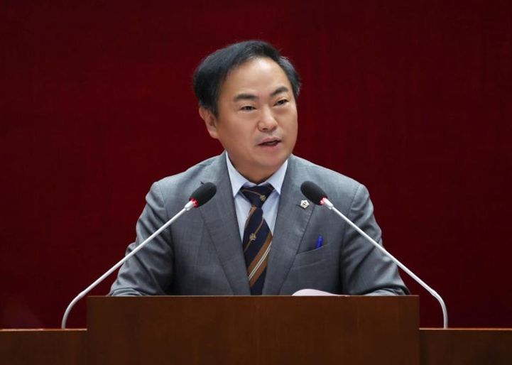 경제환경위원회 조우현 위원장 촉구 건의안 발의