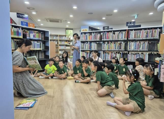 성남시 무지개도서관 ‘동화책 읽어주기’ 독서문화 프로그램