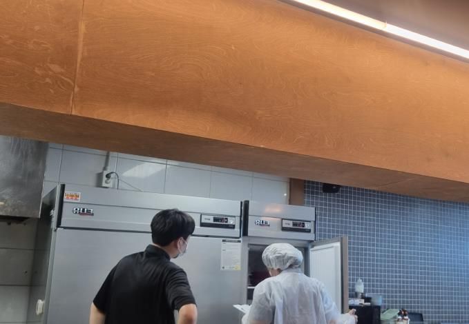용인특례시 기흥구가 식중독 사고 방지를 위한 맞춤형 예방진단을 진행했다.