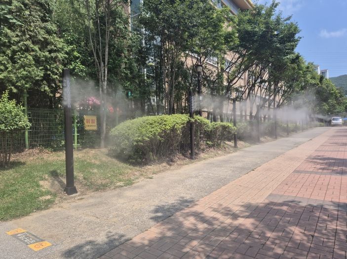 내려받기7. 용인특례시 폭염에 대비한 쿨링포그 운영