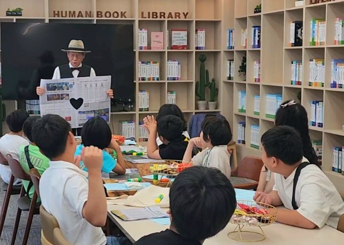 남양주시, 2025 휴먼북 썸머스쿨 개시… 주진순 휴먼북 ‘재미있는 마술교실’강의 진행