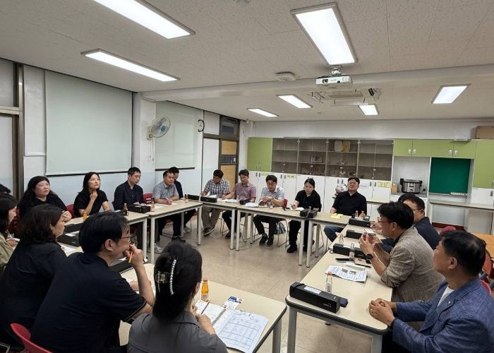 성남북초등학교 공간재구조화 사업 촉구 간담회