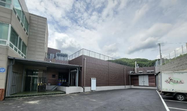 용인특례시는 농업회사법인 가은MPC(주)와 함께 지역 특산물 '성산포크' 육성을 위한 가공시설을 준공했다.