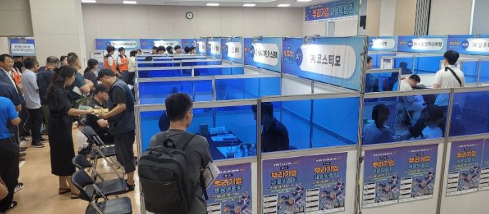 유정복 인천시장, ‘2025 채용박람회’ 개최…15개 뿌리기업 참여