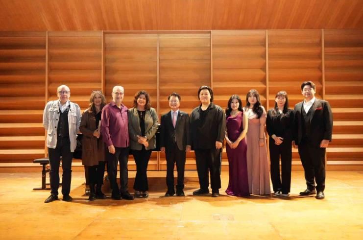 춘천시 대표단, 파르마 국립음악원 방문