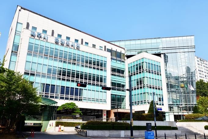 파주시, 독서마라톤 연계 강좌 ‘읽고, 쓰고, 완주하다’ 운영