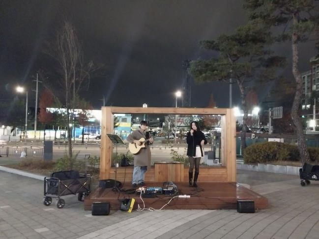 양주시, 수험생 위한 깜짝 버스킹 “수능 OFF, Dream ON” 개최