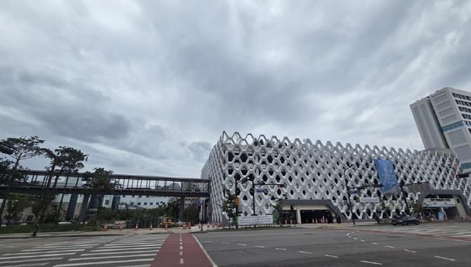 병점역 환승주차장 사진.jpg 바로보기병점역 환승주차장