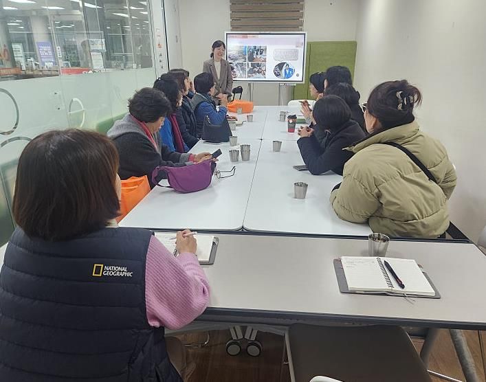 안성시치매안심센터, 치매 이웃 곁을 지킨 중앙어머니 자율방범대 치매안심리더 간담회 개최