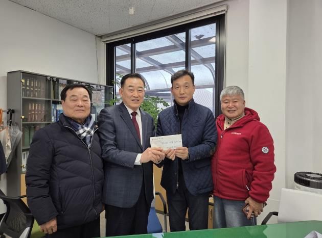 안성시 보개면 성산성결교회, 연말 맞이 이웃돕기 성금 100만 원 전달