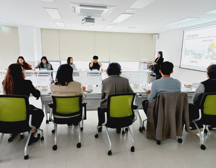 시 통합돌봄센터 등 방문해 전국 확산 앞두고 점검